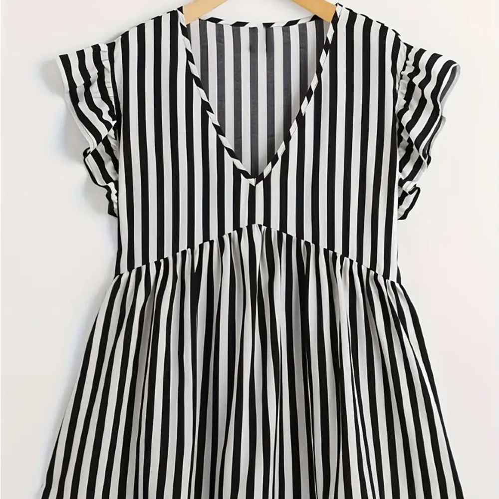 Plus Striped V-neck Peplum Blouse